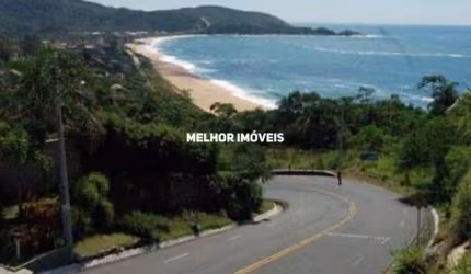 Área Residencial/Comercial em Balneário Cammboriú - SC