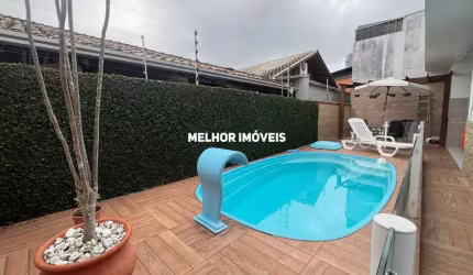 Casa a venda com 242 m² - Centro Sul de Balneário Camboriú.