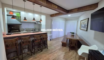 Casa Nova á Venda com 03 Dormitórios sendo 01 Suíte Localizado no Centro de Camboriú - SC