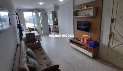 Apartamento Semi Mobiliado á Venda com 02 Dormitórios sendo 01 Suíte localizado no Bairro Santa Terezinha em Camboriú - SC