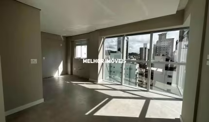 Granada - Apartamento à Venda com 02 Suítes Localizado na 2ª Quadra Mar de Balneário Camboriú - SC