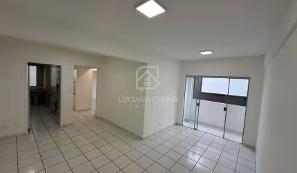 Oportunidade na Barra Sul, rua reta ao mar!
