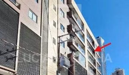 APARTAMENTO 1 DORMITÓRIO COM 70 m²