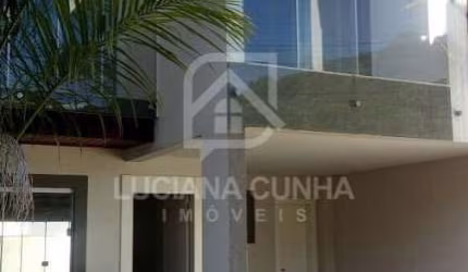 Sobrado novo com 3 Suítes na Praia Brava