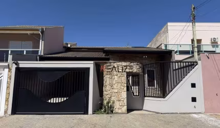 Casa com 4 dormitórios à venda, 164 m² por R$ 802.000 - Jardim Regina - Indaiatuba/SP
