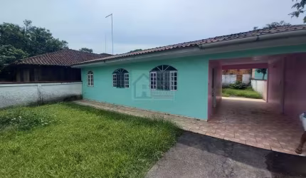 Casa sozinha no lote Itapema do Norte