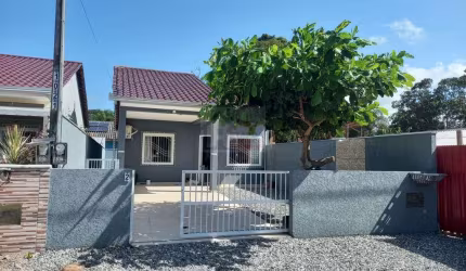 Linda Casa no Balneário Paese a apenas 900 metros da praia