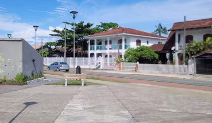 Sobrado Duplex em Itapoá - Sc - Balneário Princesa do Mar