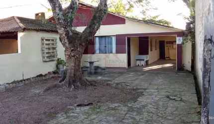 Casa  no Balneário Brasília a apenas 250 metros do mar