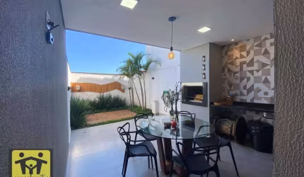 Sobrado novo  com 3 dormitórios sendo 1 suíte à venda, 208 m² por R$ 1.200.000 - São João Clímaco - São Paulo/SP