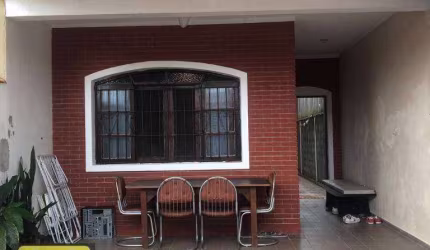 Sobrado com 4 dormitórios à venda, 165 m² por R$ 300.000 - Jardim Suarão - Itanhaém/SP