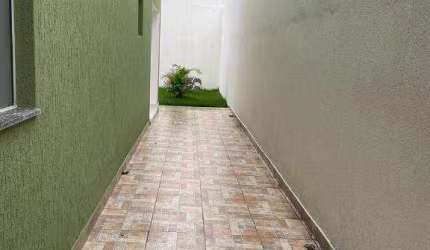 Sobrado com 4 dormitórios à venda, 150 m² por R$ 850.000 - Parque Estoril - Bertioga/SP