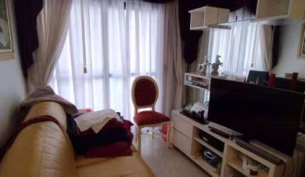 Apartamento com 3 dormitórios à venda, 67 m² por R$ 640.000,00 - Vila Gumercindo - São Paulo/SP