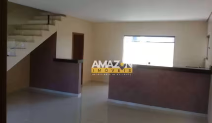 Sobrado com 3 dormitórios à venda, 136 m² por R$ 580.000,00 - Granjas Santa Terezinha - Taubaté/SP