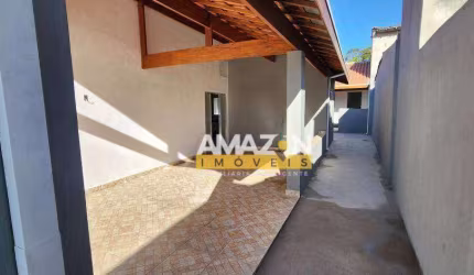 Casa com 3 dormitórios para alugar, 150 m² por R$ 3.208,87/mês - Vila Jaboticabeira - Taubaté/SP