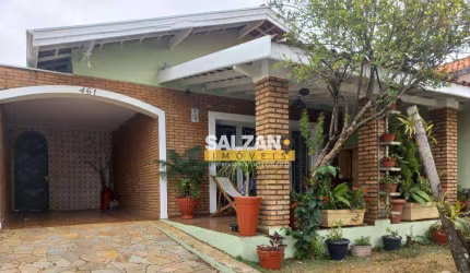 Casa com 5 dormitórios à venda, 198 m² por R$ 700.000,00 - Vila Jaboticabeira - Taubaté/SP