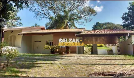 Casa com 3 dormitórios, 300 m² - venda por R$ 2.700.000,00 ou aluguel por R$ 8.800,00/mês - Chácaras Cataguá - Taubaté/SP