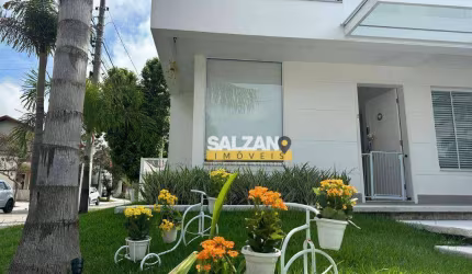 Sobrado com 3 dormitórios à venda, 235 m² por R$ 1.590.000 - Campos do Conde - Taubaté/SP