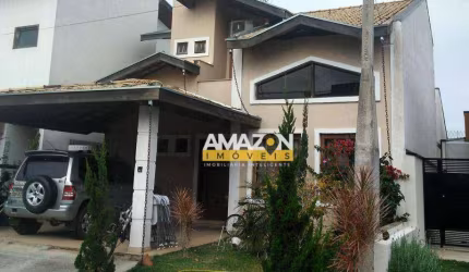 Sobrado com 3 dormitórios à venda, 200 m² por R$ 850.000,00 - Condomínio Jardim Oásis - Taubaté/SP