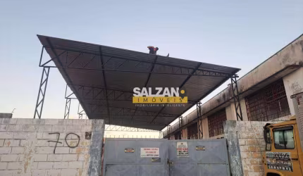Galpão, 250 m² - venda por R$ 1.060.000,00 ou aluguel por R$ 5.500,00/mês - Vila Aparecida - Taubaté/SP