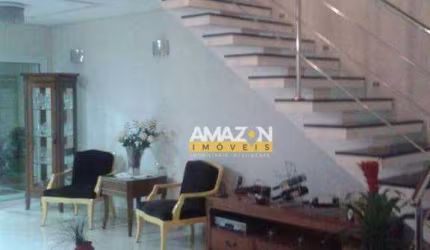 Sobrado com 3 dormitórios à venda, 260 m² por R$ 1.100.000,00 - Campos Do Conde - Tremembé/SP