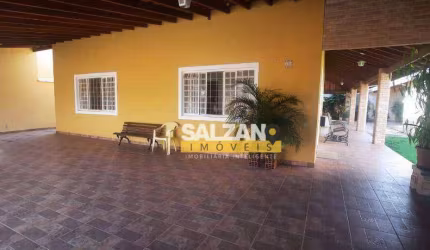 Casa com 3 dormitórios à venda, 420 m² por R$ 901.000,00 - Residencial Estoril - Taubaté/SP