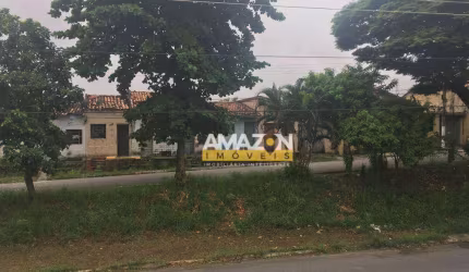 Terreno à venda, 2000 m² por R$ 1.060.000,00 - Chácara do Visconde - Taubaté/SP