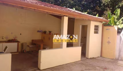 Casa com 3 dormitórios à venda, 115 m² por R$ 420.000,00 - Parque São Luís - Taubaté/SP