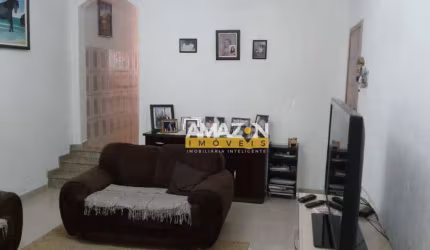 Sobrado à venda, 240 m² por R$ 380.000,00 - Alto São Pedro - Taubaté/SP