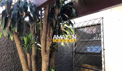 Casa com 3 dormitórios, 170 m² - venda por R$ 550.000,00 ou aluguel por R$ 3.000,00/mês - Centro - Taubaté/SP