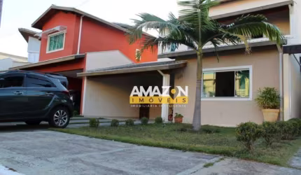 Casa com 3 dormitórios à venda, 244 m² por R$ 1.300.000,00 - Jardim Independência - Taubaté/SP