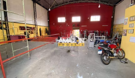 Galpão à venda, 800 m² e 400 area de Galpão, por R$ 995.000 - Vila Nogueira - Taubaté/SP