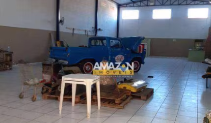 Galpão para alugar, 350 m² por R$ 6.500,00/mês - Residencial Santa Izabel - Taubaté/SP
