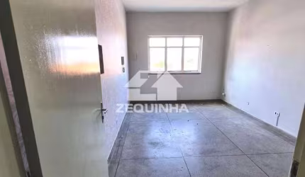 Comercial - Jardim das Flores