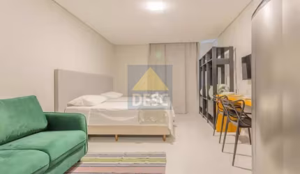 Studio para locação anual mobiliado e equipado no bairro da Barra em Balneário Camboriú