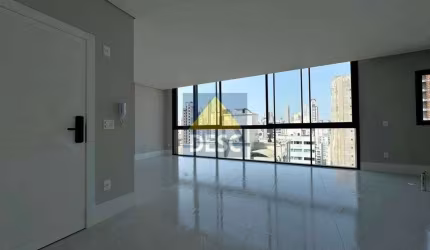 Apartamento à venda no Ed. Soho Village
