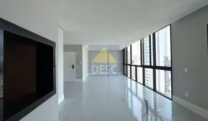 Apartamento à venda no Edifício Soho Village