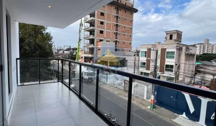 Apartamento à venda no Ed. Coral Gables em Camboriú