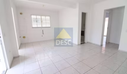 Apartamento com 2 dormitórios sem mobilia para locação anual em Camboriú - Ed. Jurerê