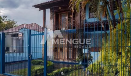 Casa com 4 quartos à venda na Rua Ararás, 344, Sarandi, Porto Alegre por R$ 1.200.000