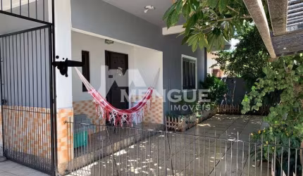 Casa com 5 quartos à venda na Rua Rodrigues Moreira, 99, Sarandi, Porto Alegre por R$ 550.000