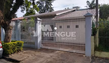 Casa com 3 quartos à venda na Rua Sylvio Sanson, 792, Sarandi, Porto Alegre por R$ 830.000