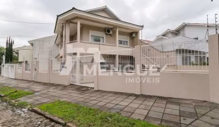 Casa com 2 quartos à venda na Praça Alfred Sehbe, 122, Vila Ipiranga, Porto Alegre por R$ 690.000