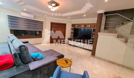 Casa em condomínio fechado com 4 quartos à venda na Alameda Três de Outubro, 660, Ecoville, Porto Alegre por R$ 1.600.000