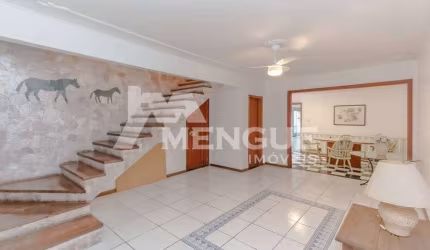 Casa com 4 quartos à venda na Avenida Paul Zivi, 333, Jardim São Pedro, Porto Alegre por R$ 795.000