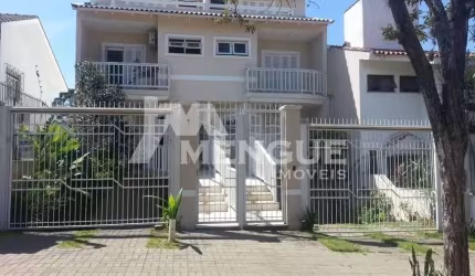 Casa com 3 quartos à venda na Rua Martin Luther King, 131, São Sebastião, Porto Alegre por R$ 849.000