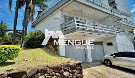 Casa com 5 quartos à venda na Avenida Benno Mentz, 897, Vila Ipiranga, Porto Alegre por R$ 899.000