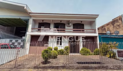 Casa com 3 quartos à venda na Avenida Vinte e Um de Abril, 62, Sarandi, Porto Alegre por R$ 850.000
