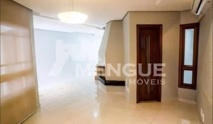 Casa com 3 quartos à venda na Rua Jalmar Azambuja Diniz, 59, Jardim Itu Sabará, Porto Alegre por R$ 1.130.000