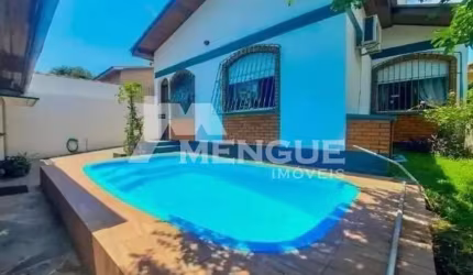 Casa com 3 quartos à venda na Rua Congo, 110, Vila Ipiranga, Porto Alegre por R$ 1.100.000
